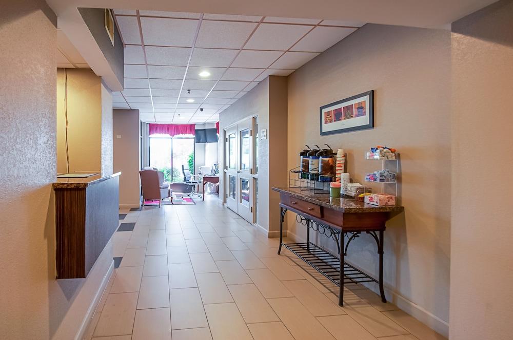 Quality Inn Near Potomac Mills Woodbridge Extérieur photo
