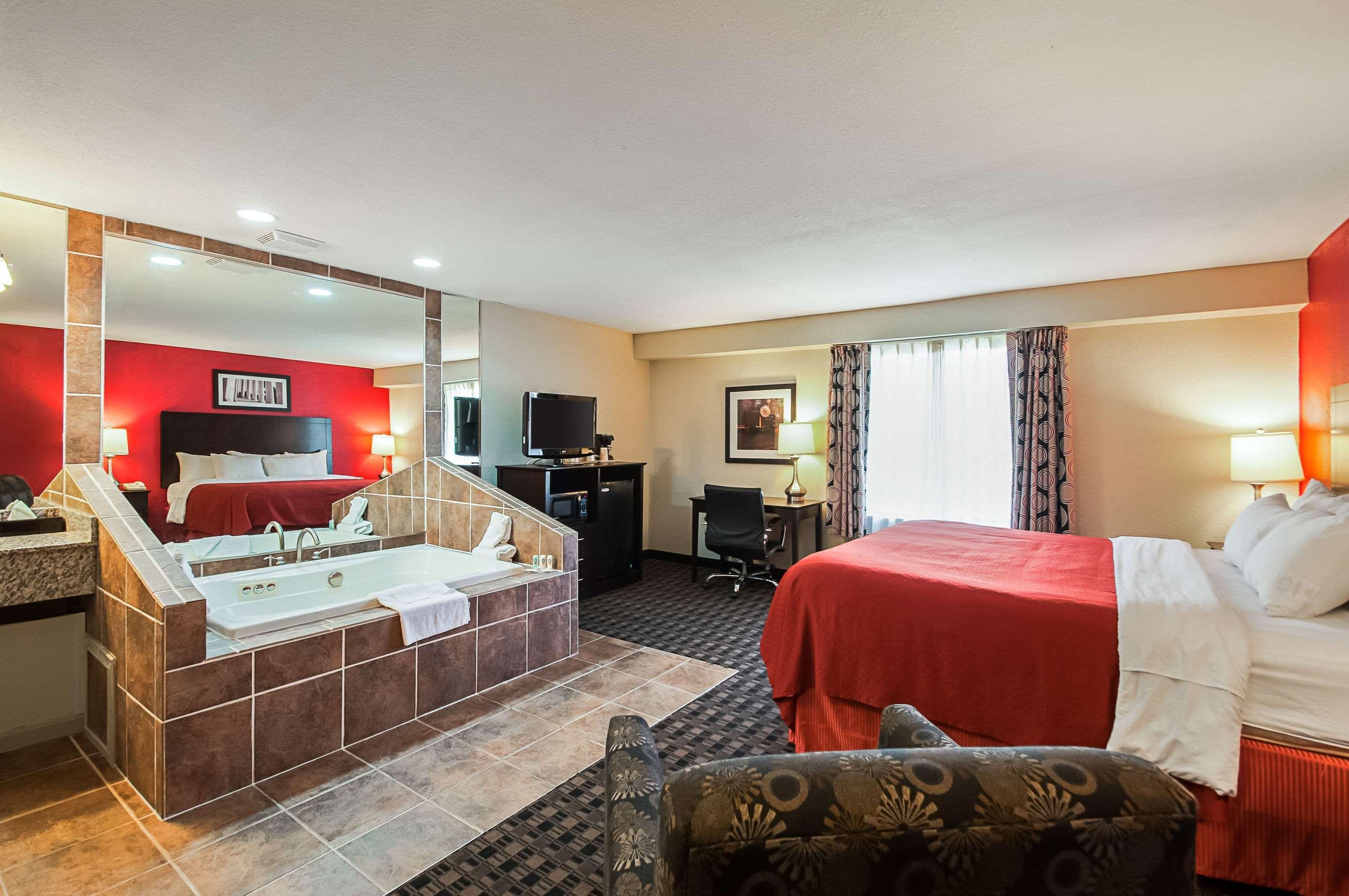 Quality Inn Near Potomac Mills Woodbridge Extérieur photo