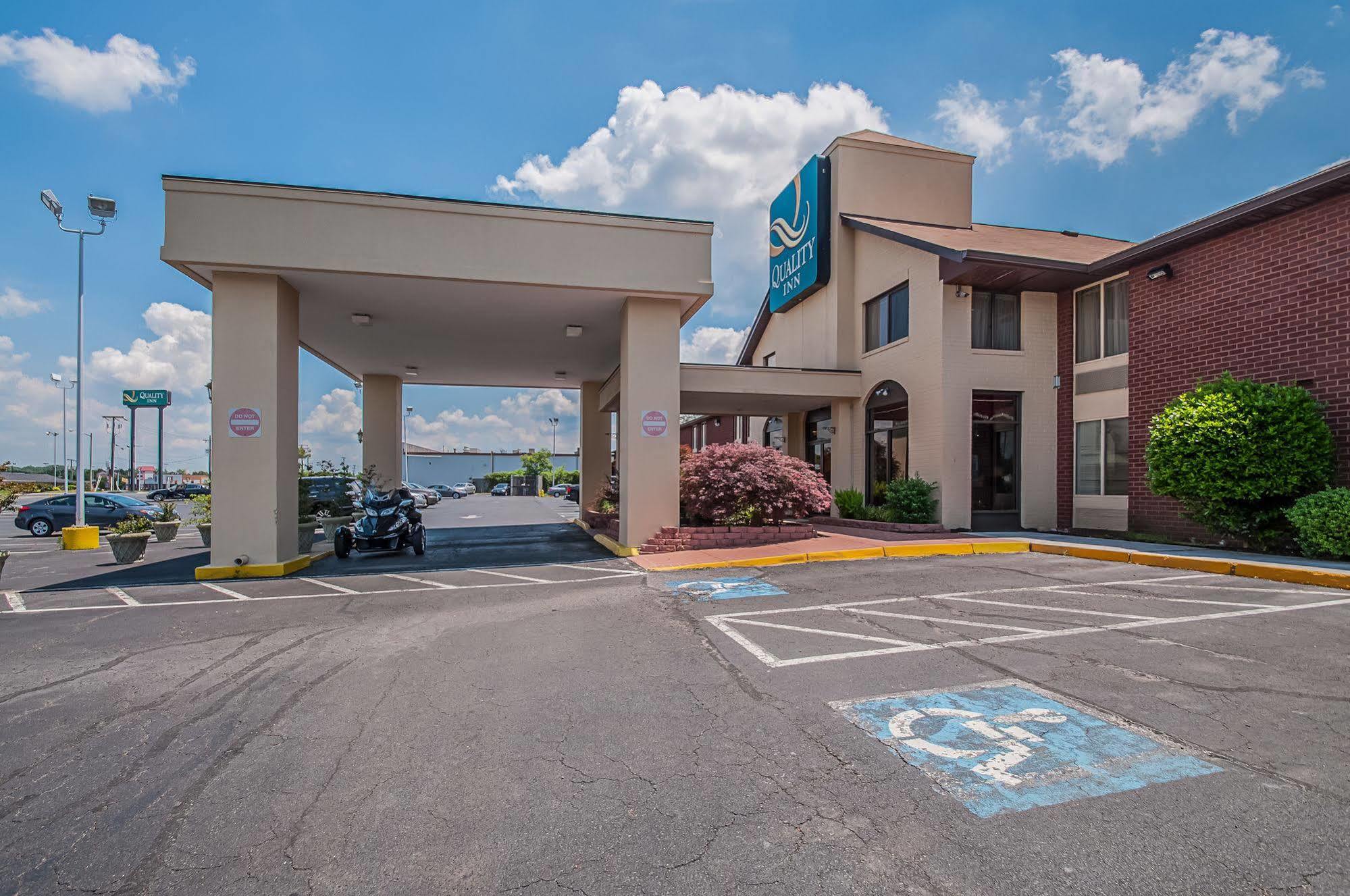 Quality Inn Near Potomac Mills Woodbridge Extérieur photo